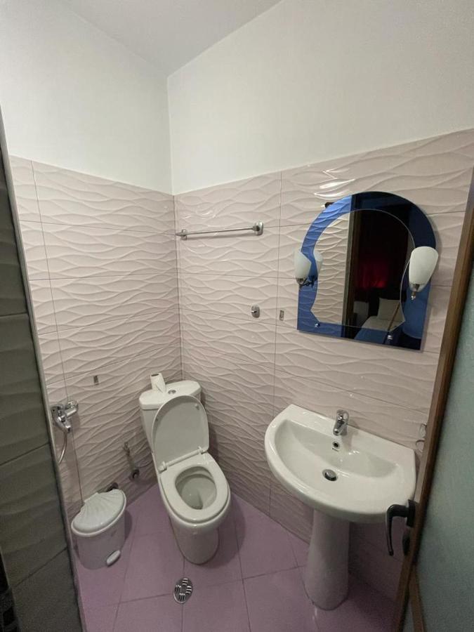 Centre Hotel 베라트 외부 사진