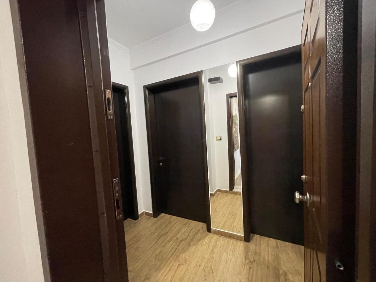 Centre Hotel 베라트 외부 사진